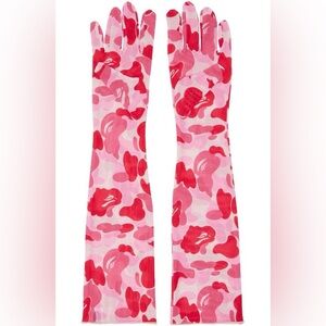 A BATHING APE (BAPE) unisex ABC CAMO GLOVES